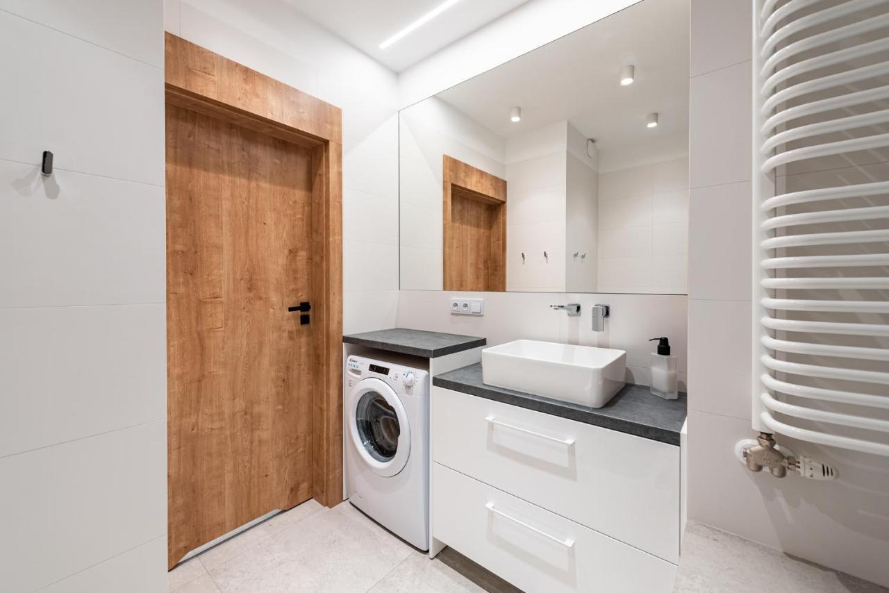Apartamenty Tespis - Sokolska 30 Towers Katowice Kültér fotó