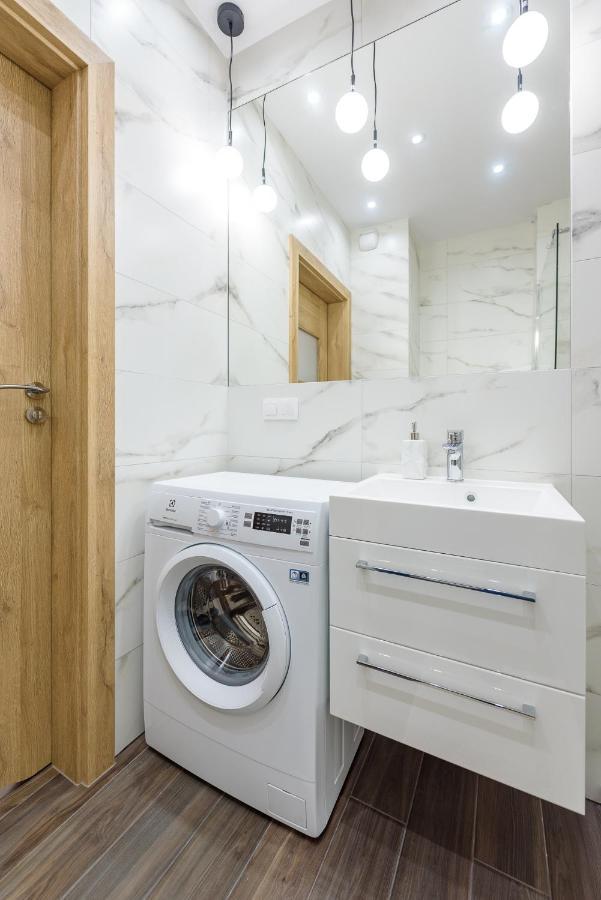 Apartamenty Tespis - Sokolska 30 Towers Katowice Kültér fotó